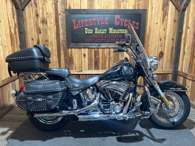 2006 Harley-Davidson Heritage Softail Classic — side profile view