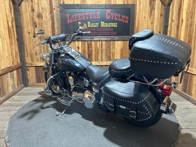 2006 Harley-Davidson Heritage Softail Classic — engine compartment view