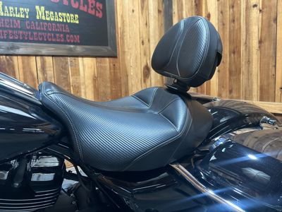 2017 Harley-Davidson Road Glide Special - Photo 3