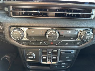 2026 Jeep Wrangler — photo 14 view