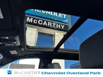 2026 Chevrolet Suburban - Photo 18