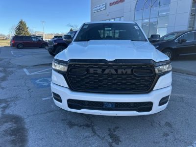 2026 RAM 1500 — photo 9 view