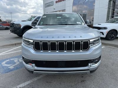 2024 Jeep Wagoneer - Photo 3