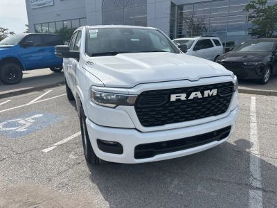 2026 RAM 1500 — photo 8 view