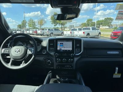 2026 RAM 1500 — photo 12 view