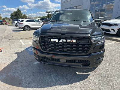 2026 RAM 1500 — photo 9 view