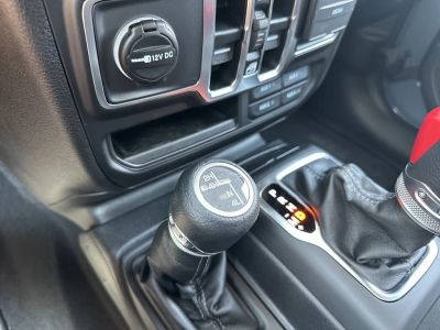 2025 Jeep Wrangler - Photo 14