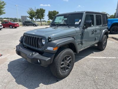 2025 Jeep Wrangler - Photo 7