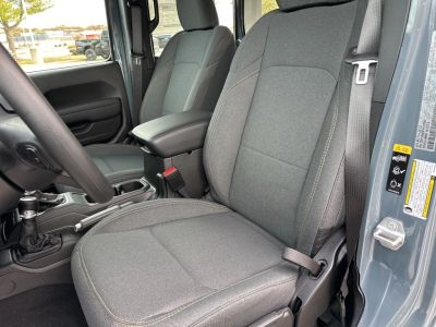 2026 Jeep Wrangler - Photo 58