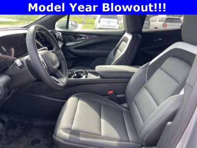 2024 Chevrolet Blazer EV — photo 12 view