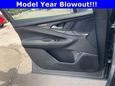 2024 Chevrolet Blazer EV — photo 9 view