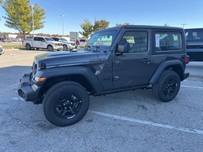 2026 Jeep Wrangler - Photo 9