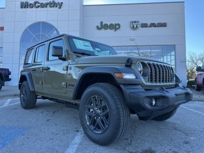 2026 Jeep Wrangler - Photo 5