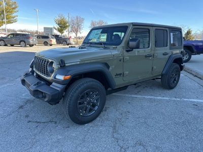2026 Jeep Wrangler - Photo 9