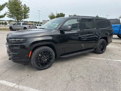 2025 Jeep Wagoneer L - Photo 11