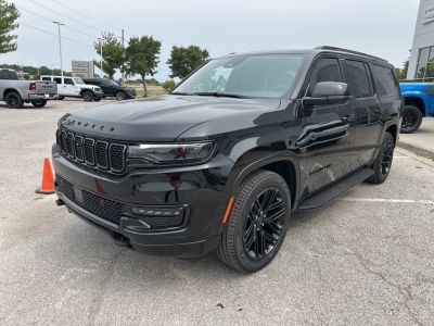 2025 Jeep Wagoneer L - Photo 4