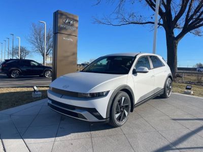 2026 Hyundai IONIQ 5 - Photo 1