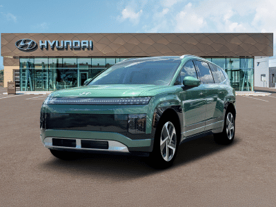 2026 Hyundai Ioniq 9 74472AEZ — front three-quarter view