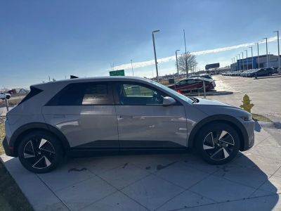 2026 Hyundai IONIQ 5 - Photo 15