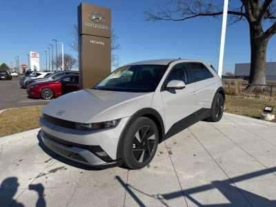 2026 Hyundai IONIQ 5 - Photo 3
