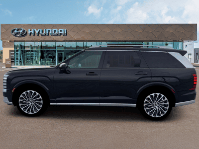 2026 Hyundai Palisade Hybrid — engine compartment view