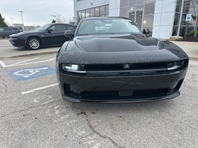 2025 Dodge Charger - Photo 8