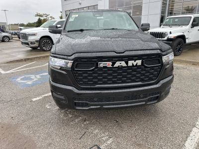 2026 RAM 1500 — photo 8 view