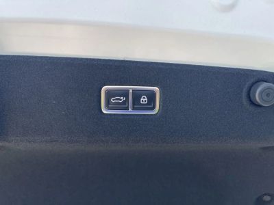2025 Hyundai IONIQ 6 — photo 12 view