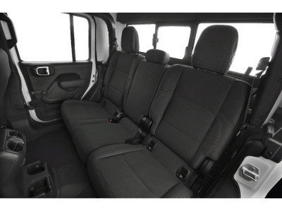 2026 Jeep Gladiator — photo 9 view