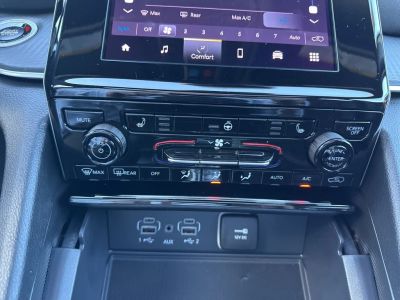 2025 Jeep Grand Cherokee - Photo 15