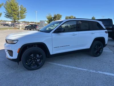 2025 Jeep Grand Cherokee - Photo 10