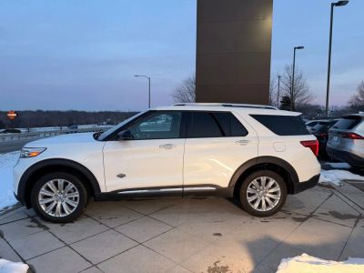 2023 Ford Explorer - Photo 4