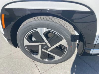 2026 Hyundai IONIQ 9 - Photo 9