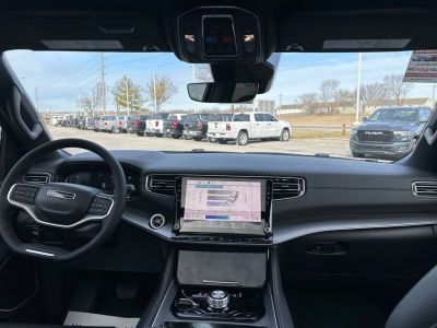 2026 Jeep Grand Wagoneer L - Photo 14