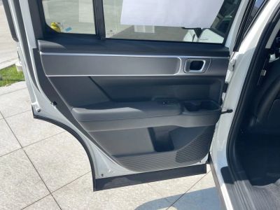 2026 Hyundai Santa Fe — photo 13 view