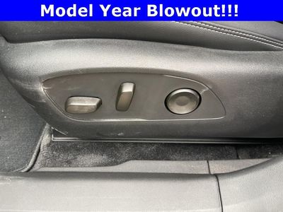 2024 Chevrolet Blazer EV — photo 13 view