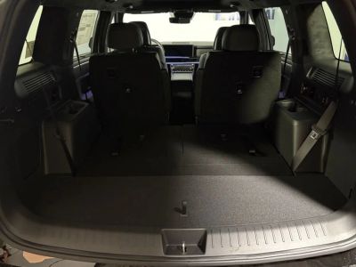 2025 Hyundai Santa Fe — photo 11 view