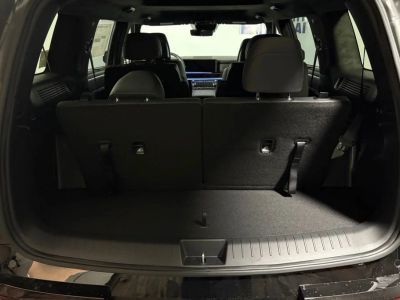 2025 Hyundai Santa Fe — photo 13 view
