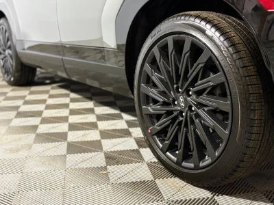 2025 Hyundai Santa Fe — photo 10 view