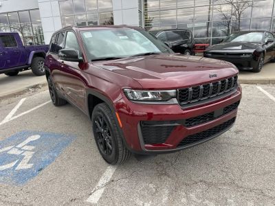 2026 Jeep Grand Cherokee - Photo 3