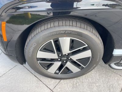 2026 Hyundai IONIQ 9 - Photo 8
