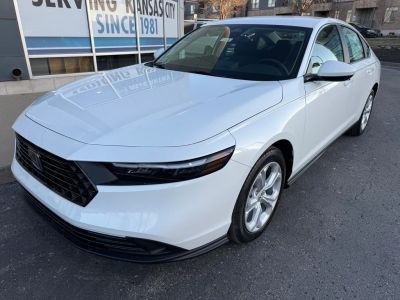 2025 Honda Accord — side profile view