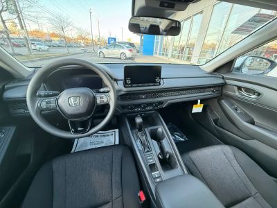 2025 Honda Accord — photo 11 view