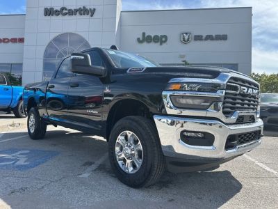 2026 RAM 3500 D28H91 — front three-quarter view