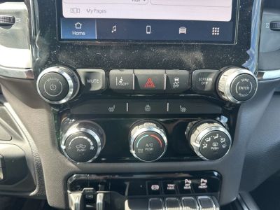 2026 RAM 3500 — photo 15 view
