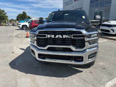 2026 RAM 3500 — photo 9 view