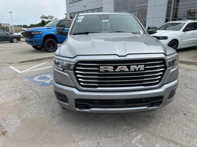 2026 RAM 1500 — photo 8 view