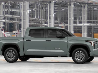 2026 Toyota Tundra — photo 12 view