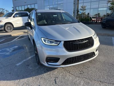 2026 Chrysler Pacifica — engine compartment view