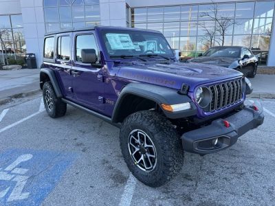 2026 Jeep Wrangler - Photo 2